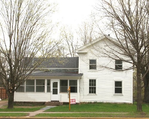 660 South Main Street River Falls