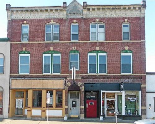 123 1/2 South Main Street River Falls