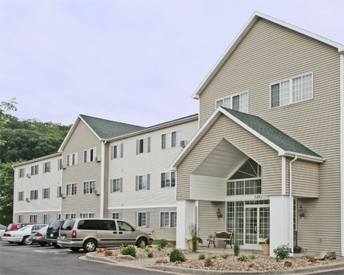 1495 Riverside Drive River Falls