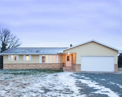 483 Stageline Road Hudson