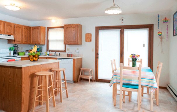Kitchen / Dining